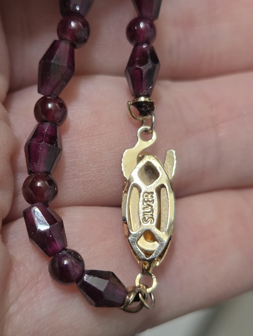 ​Stunning Vintage Genuine Garnet Umbalite Bead Necklace